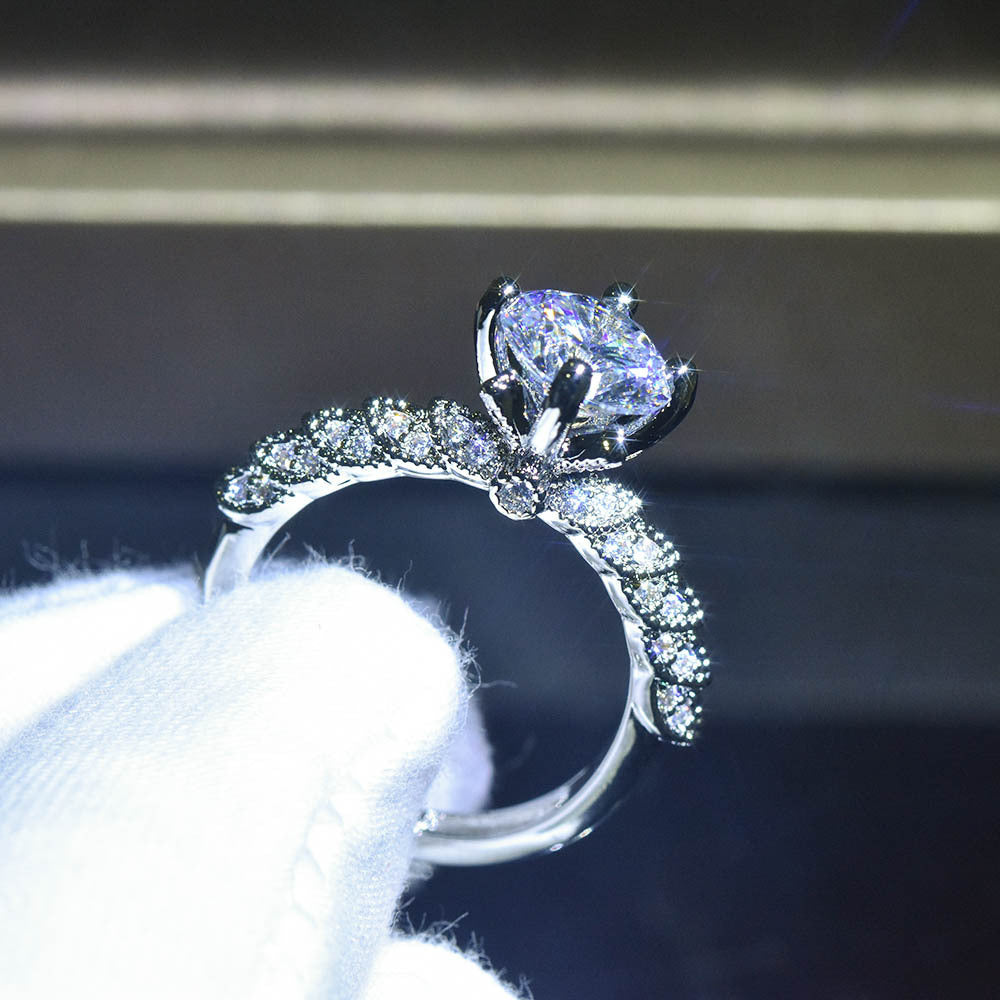 Déesse de Moissanite Platine de l'Anneau Fortune
