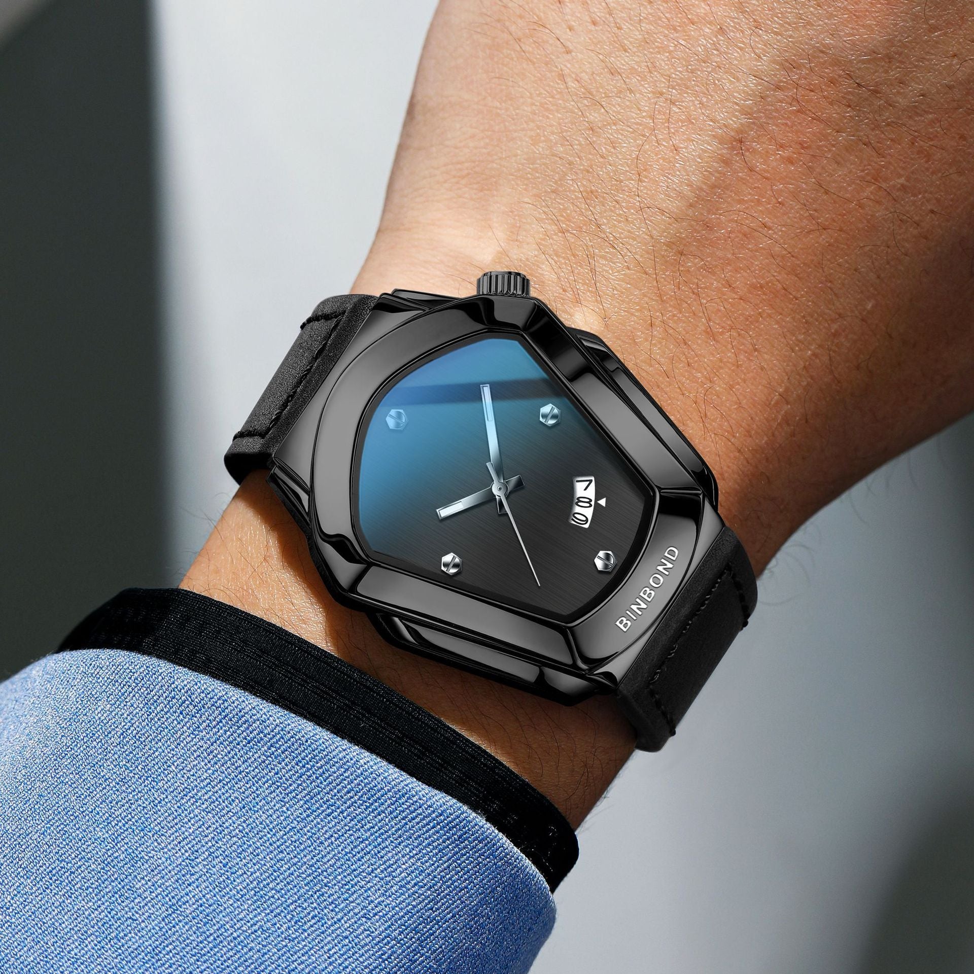 Montre mode et décontractée pour les étudiants