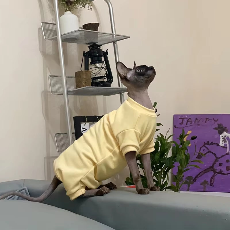 Sphynx Cat Pajamas à quatre pattes Soft Fleece Housse chaude Vêtements d'hiver pour chats sans cheveux
