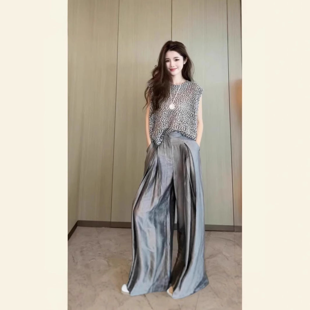 Un ensemble casual gris haut de gamme d'inspiration française