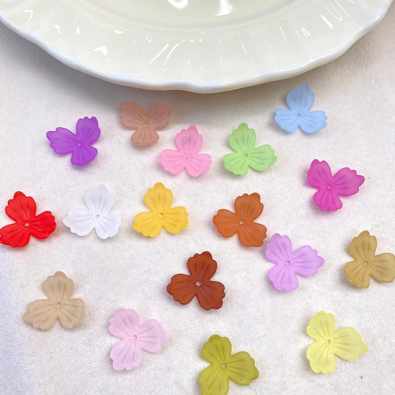 Perles de fleurs acryliques 3-Petal givrées