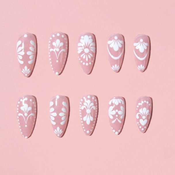 Conseils sur les ongles amovibles des fleurs de relief à trois dimensions