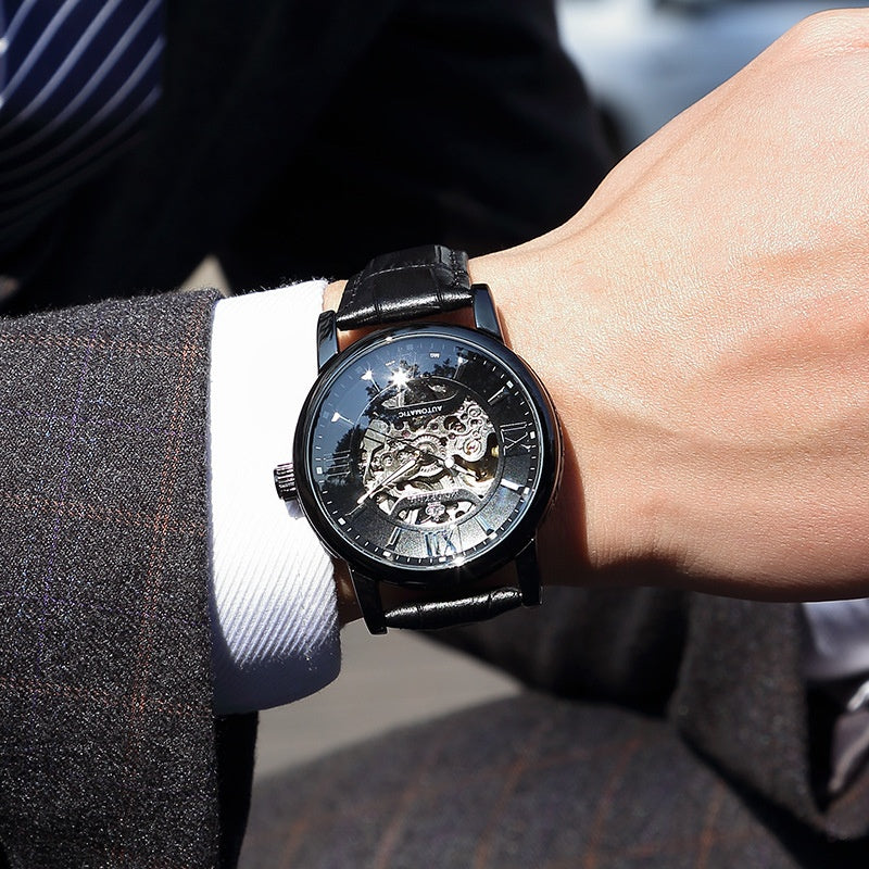 Montres mécaniques mécaniques tissées en mesh pour hommes