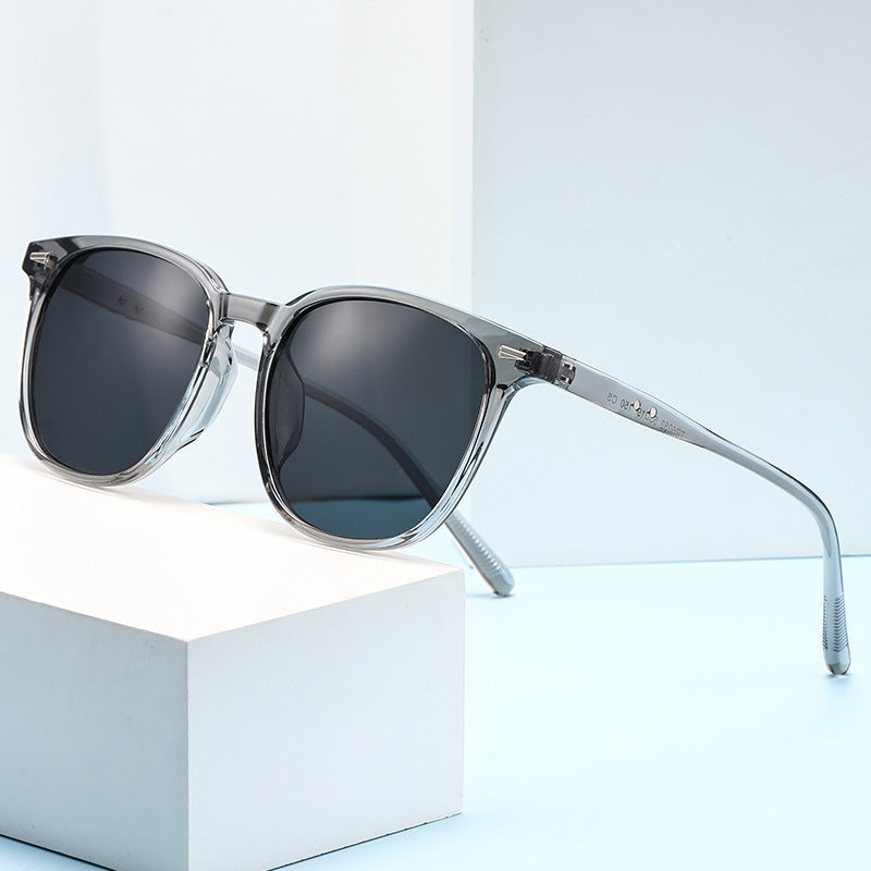 Lunettes de soleil carrées d'arrivée
