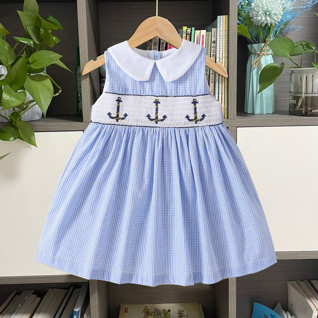 Robe de broderie sans manches pour enfants