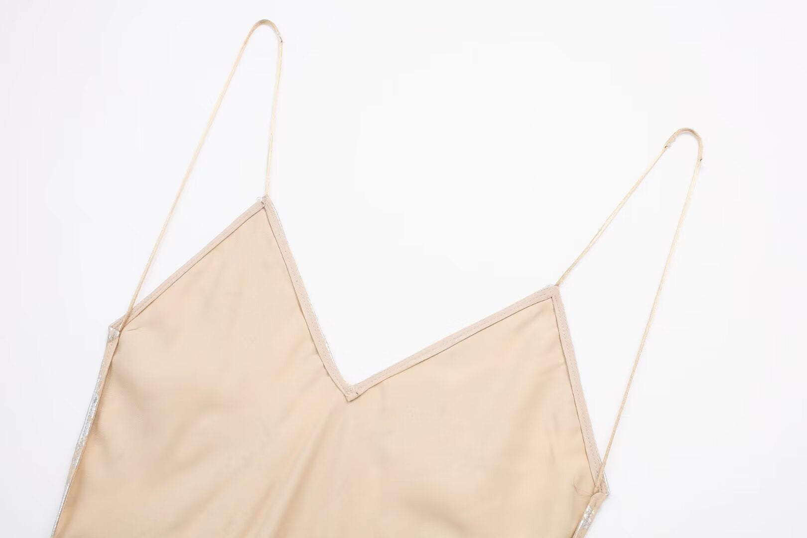Robe de sous-vêtements imprimés en métal pour femmes
