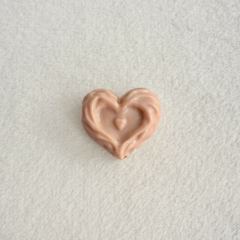 Perles de coeur en acrylique brillant solide