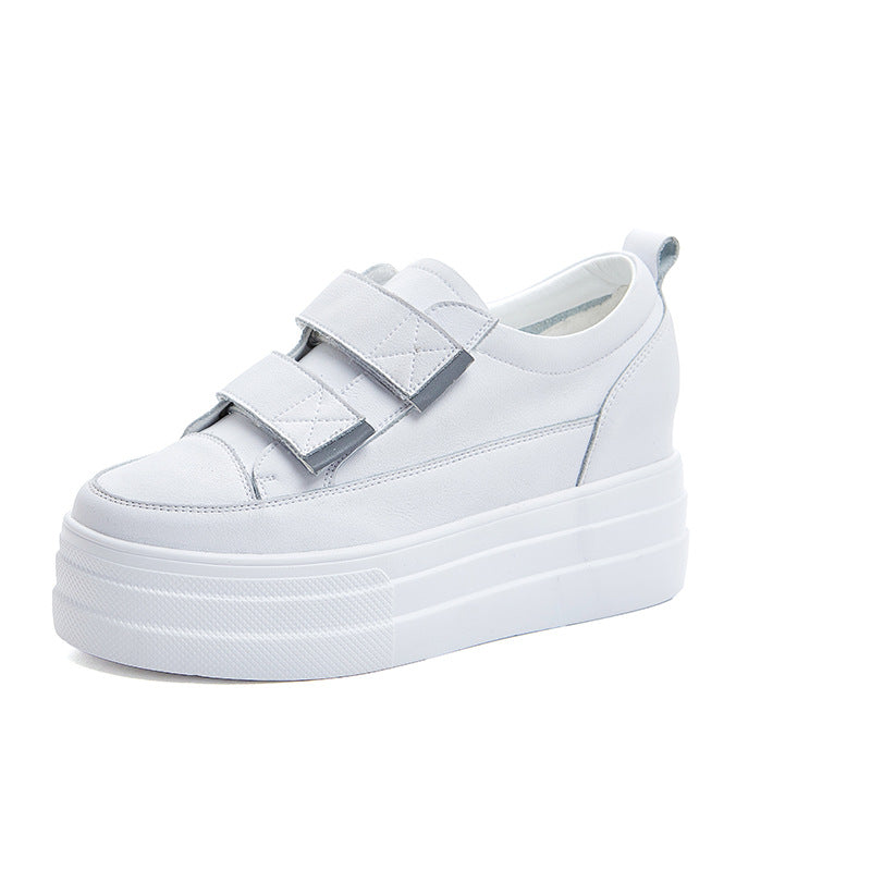 Chaussure velcro en cuir léger pour femmes