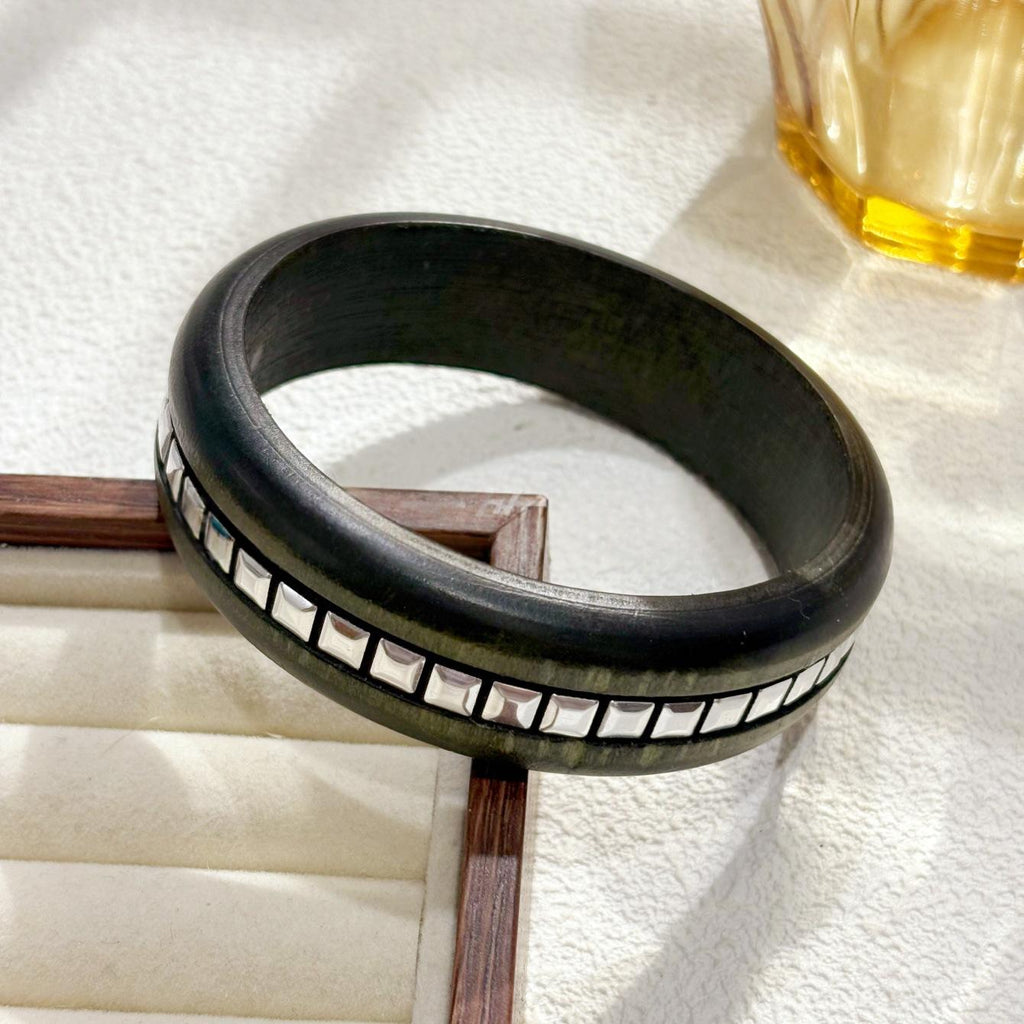 Versatile tendance et bracelet gras pour les femmes