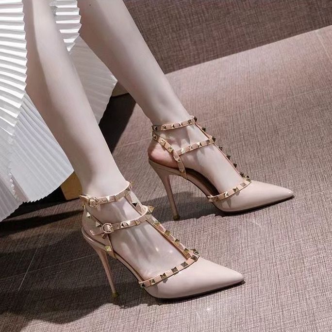 Rivet Nu de chaussures à talons hauts pour femmes