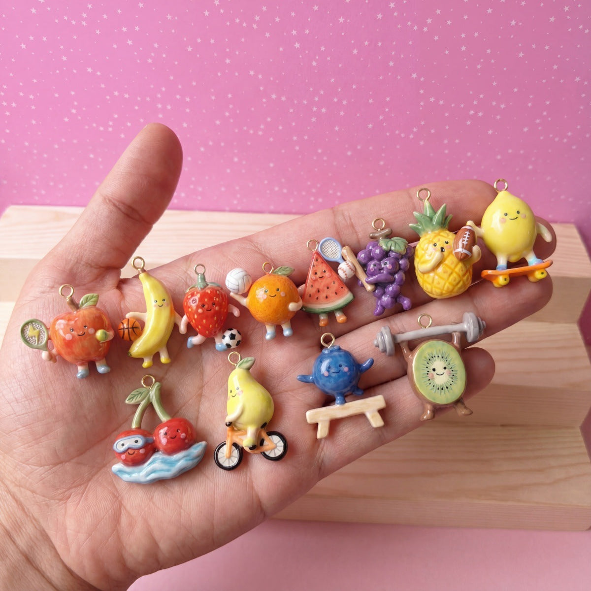 Pendentifs de style d'équipement de sport à thème fruit