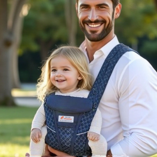Four-season breathable baby carrier for outdoor travel and walks with your child