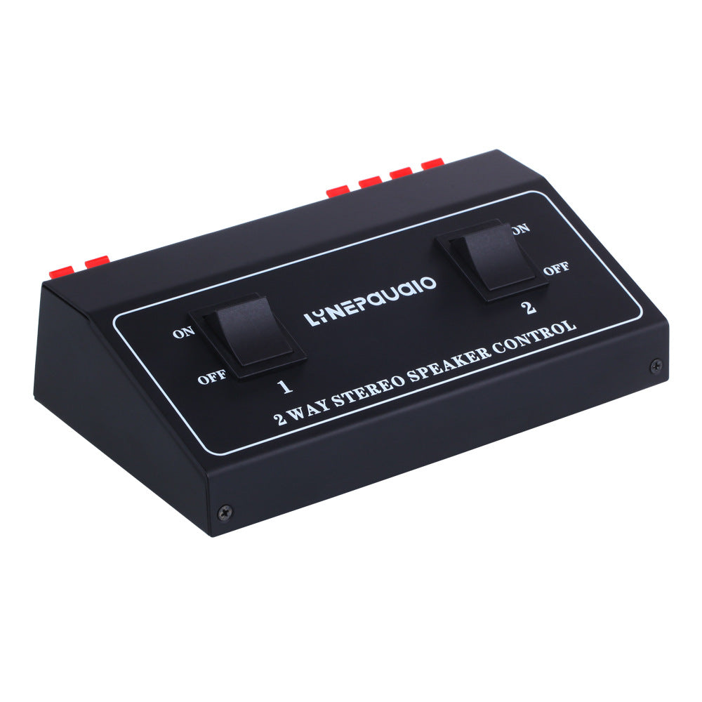 Un commutateur de signal audio sur deux