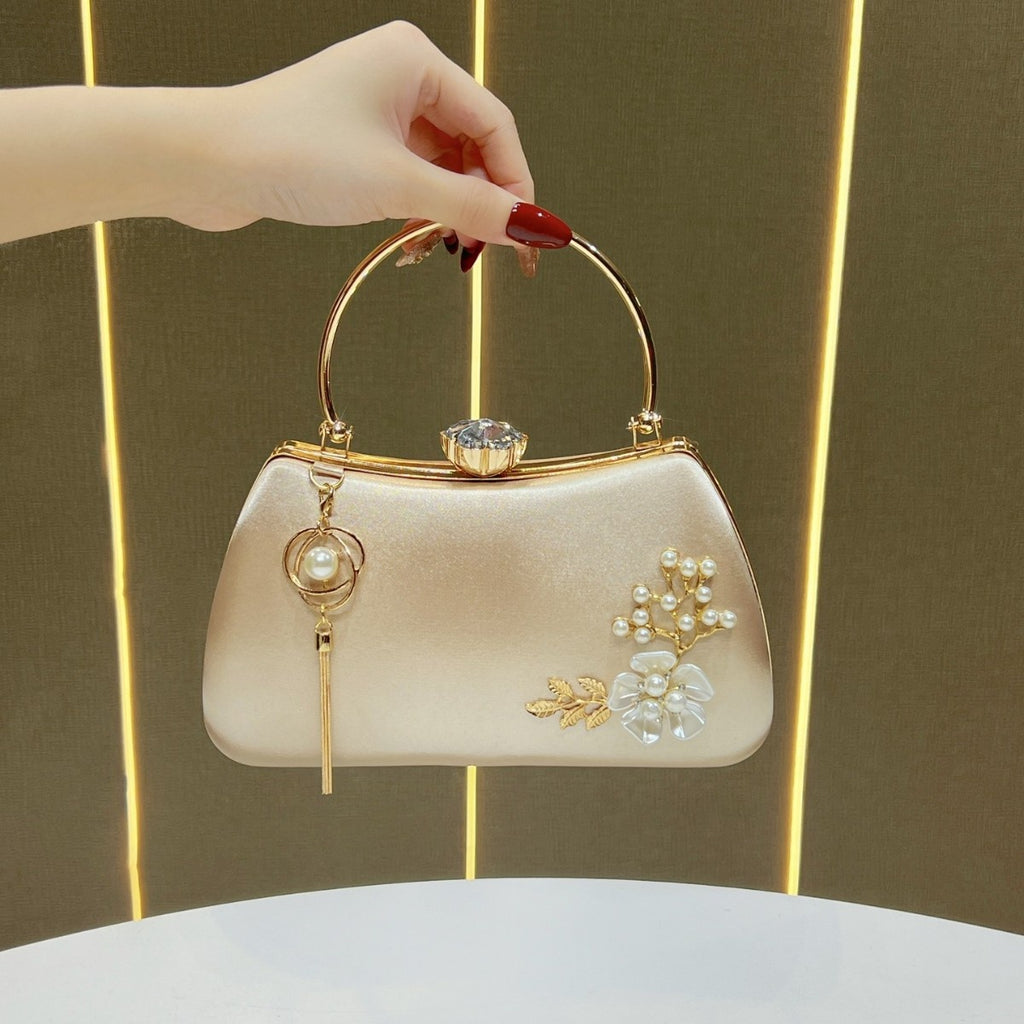 Sac à main pendentif en diamant incrusté de perles