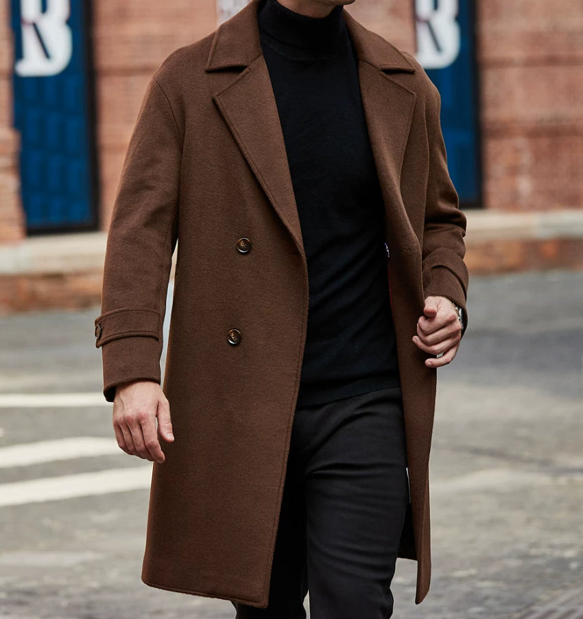 Manteau de tranchée en laine à épaule rabattue