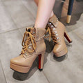 Femmes Low-top Studed Hauteur croissante Dr Martens-style Bottes avec un talon chunky