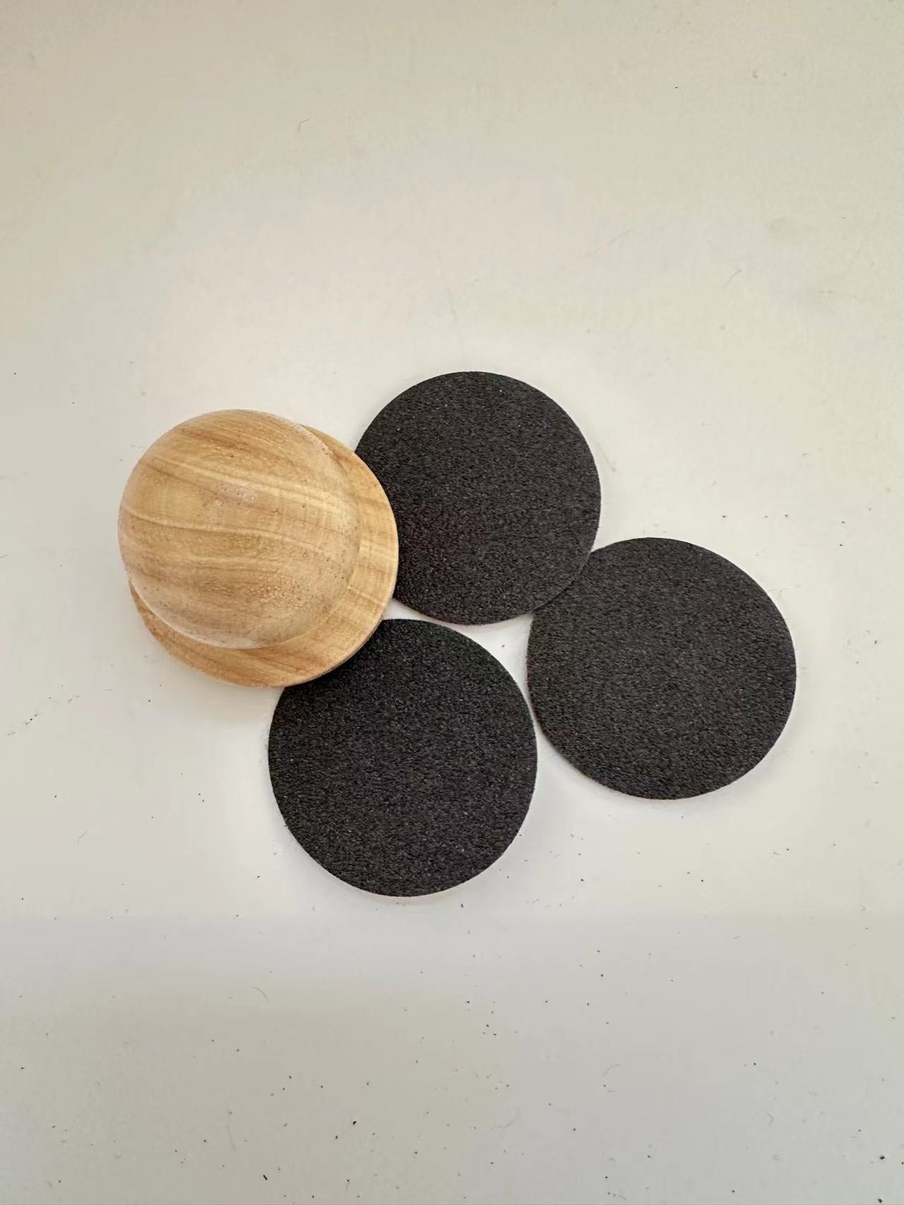 Planche de réparation de clous de chien amovible en bois