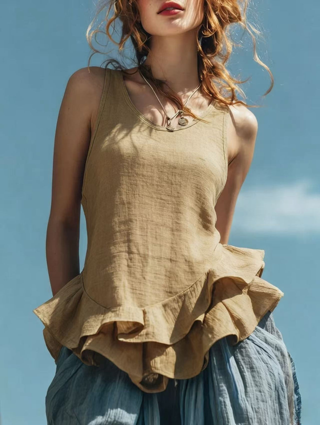 Summer Casual Ruffled-Edge Sleeveless Women's Top