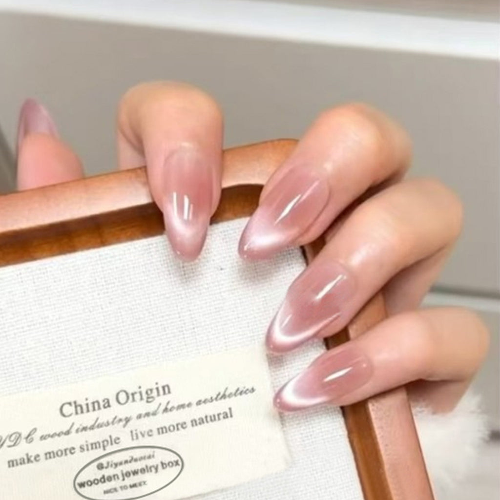 Les ongles artificiels progressifs pour les yeux de chat couleur solide pour femmes
