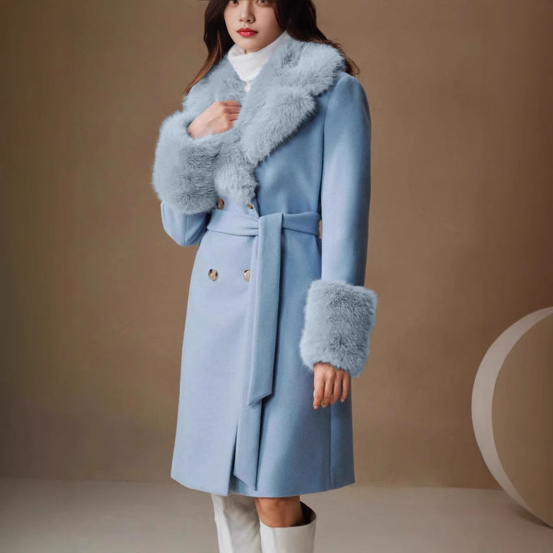 Manteau de laine élégant à fourrure amovible