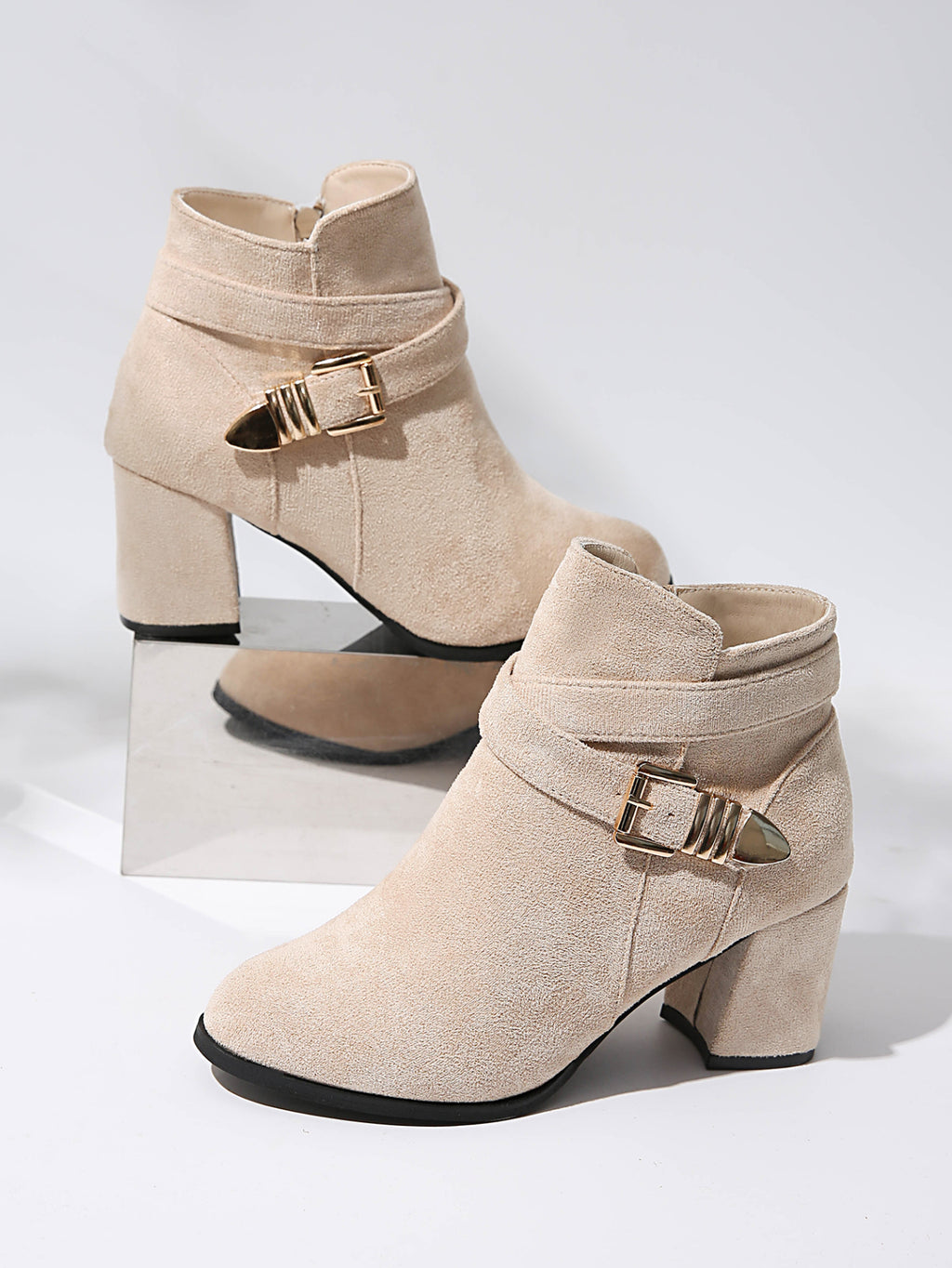 Automne Hiver Arrivée Femmes Solid Couleur Bottes de cheville Plus Taille Chunky Talon Combat Mode B