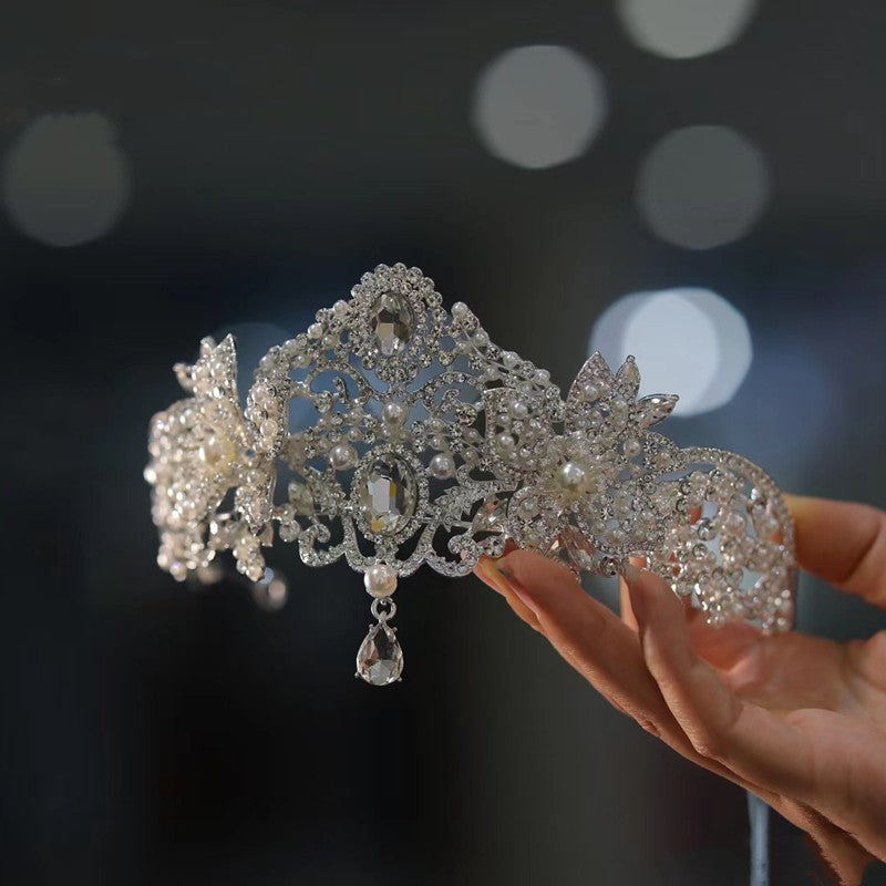 Robe de mariée Argent Tête avant Couronne Tempérament Luxury Strass Alliage