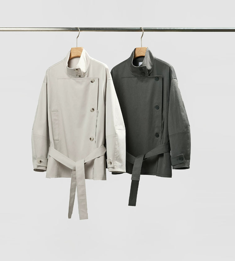Designer-style double-arm jacket for small figurines