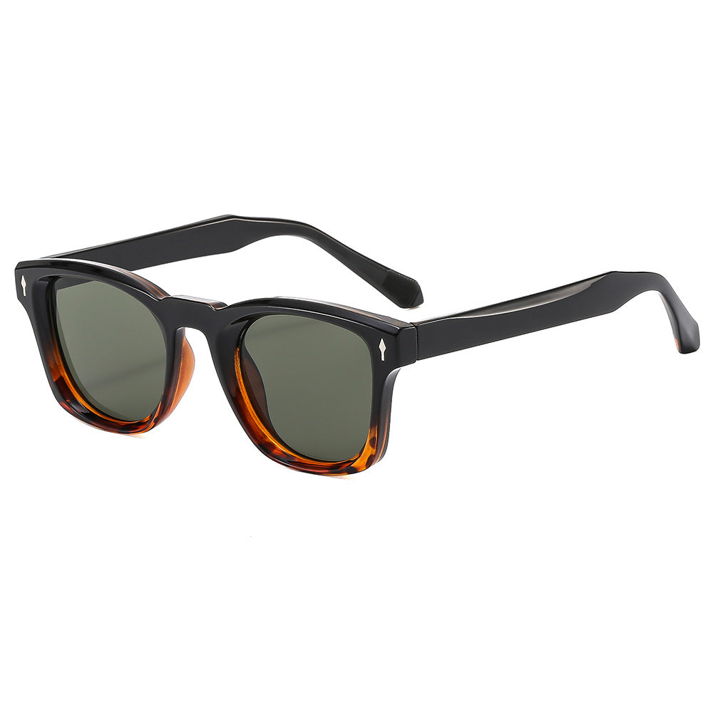 Lunettes de soleil rétro à cadre carré pour femmes pour aventures en plein air