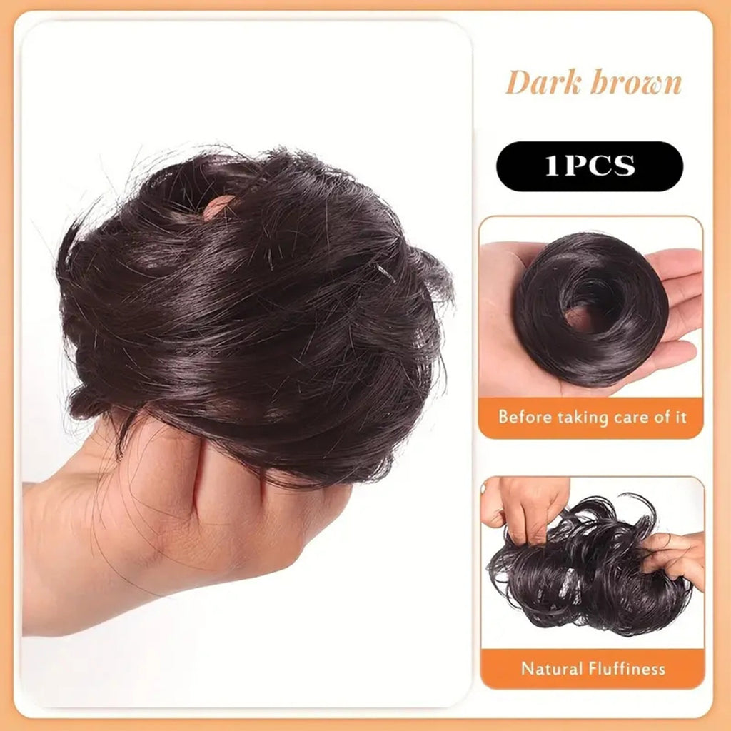 Simulation de boucles de cheveux féminines avec perruque et bande de caoutchouc