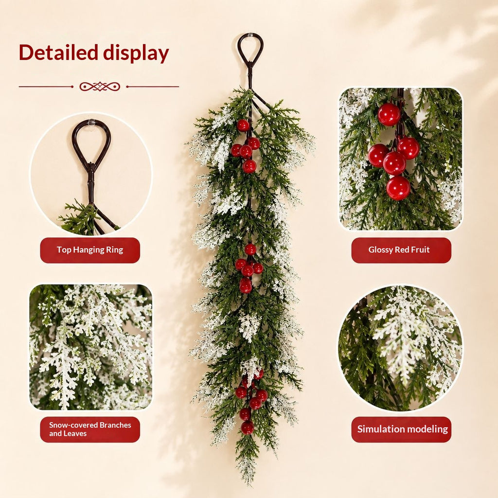 Pine de tour de neige artificielle de Noël avec des vignes de baies rouges