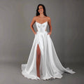 Robe de mariée à pansement blanc satiné