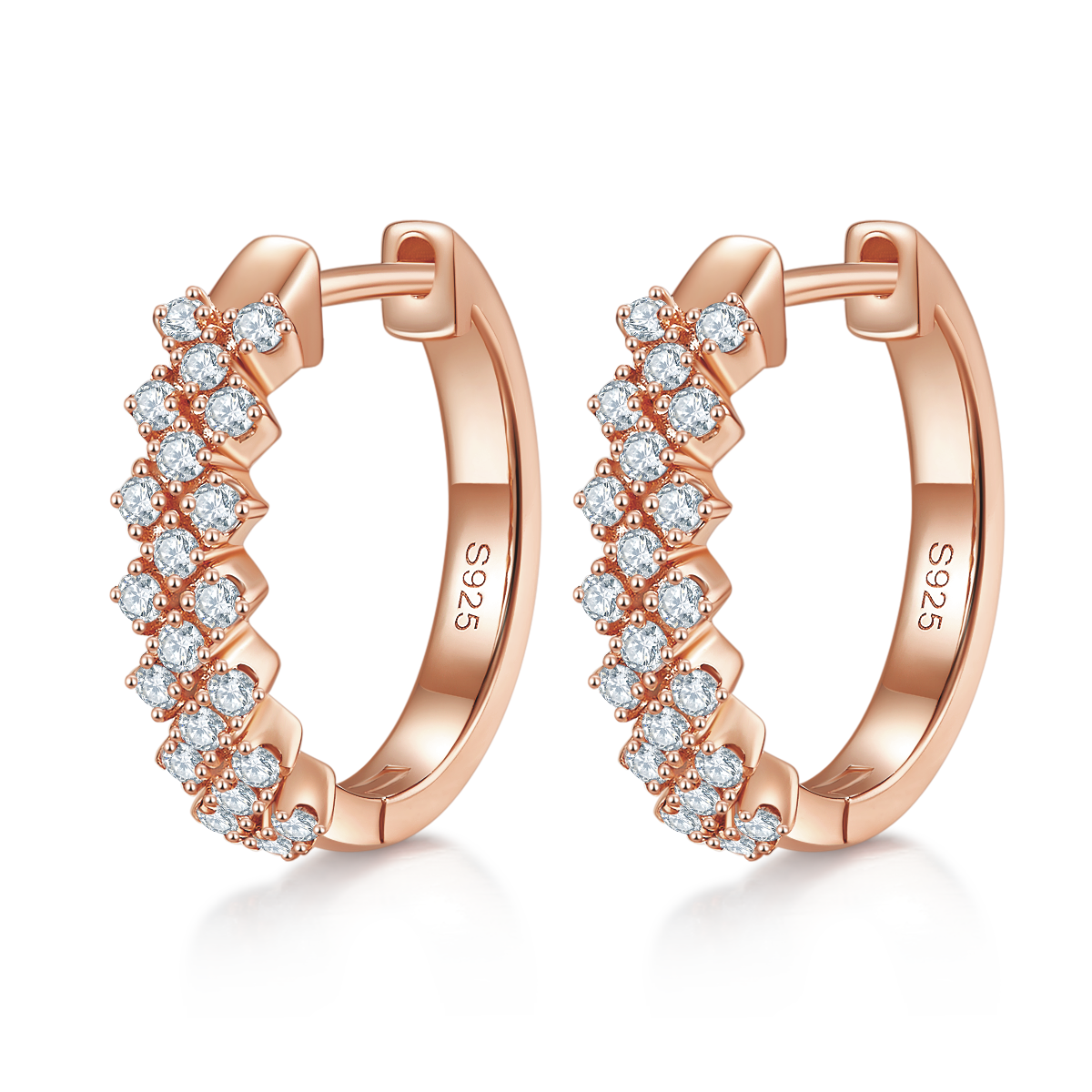 3.8g S925 Boucles d'oreilles en argent sterling en mossanite Boucles d'oreilles 17mm en huggie avec GRA Ce