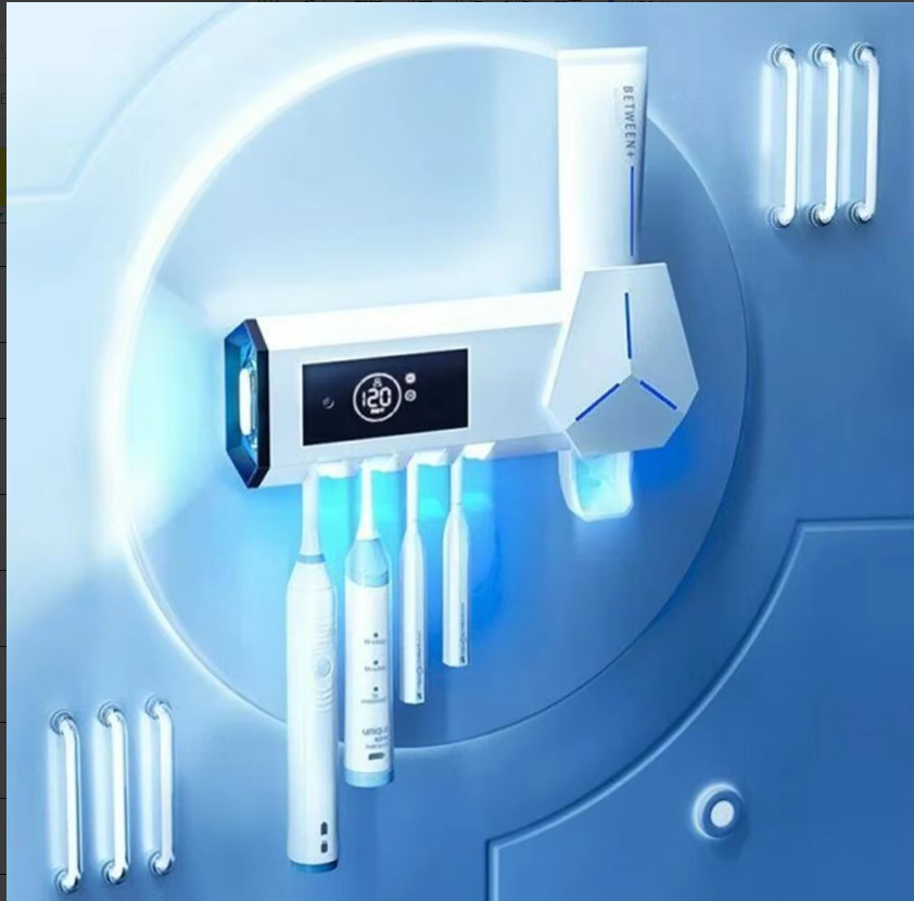 Brosse à dents UV blanche Sanitizer & Holder