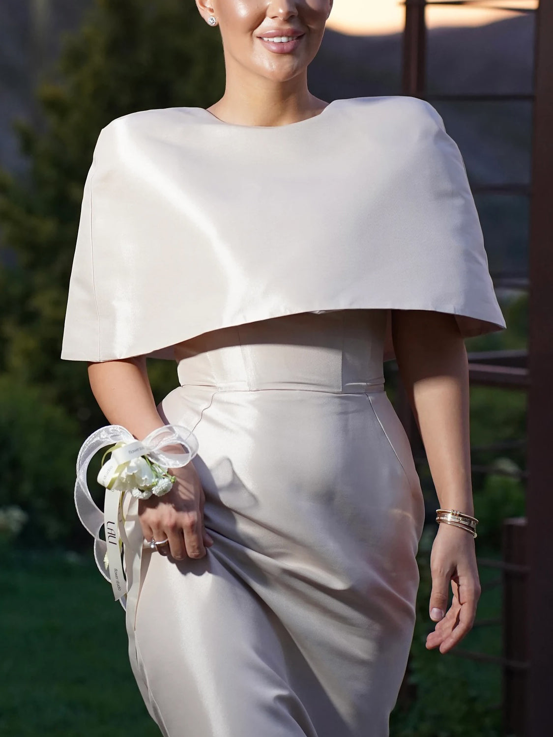 Set de robe Satiné Cape Top &Fitted Maxi