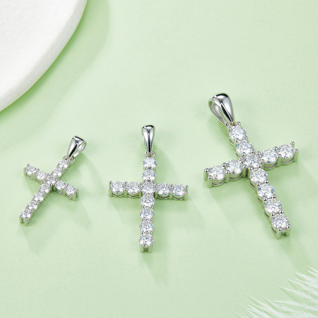 S925 Argent Sterling D Couleur VVS1 Moissanite Cross Pendentif Non Chaîne 1.6g Platine plaqué G