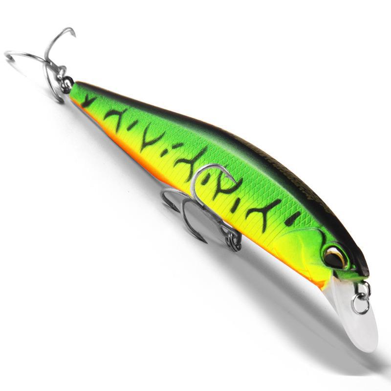 Grande bouche sauvage pêche pour le poisson noir eau douce Basse