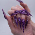 24 PCS Les griffes du diable Presse sur les ongles