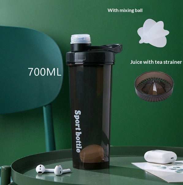 Bouteille de mélange d'eau de tasse de shaker de voyage portable de grande capacité