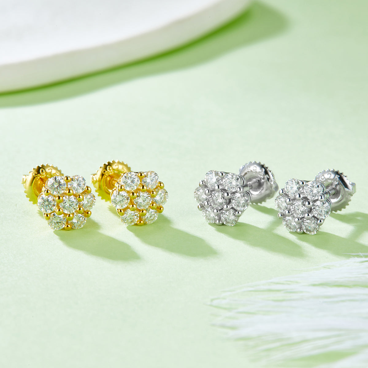 S925 Argent Sterling 14pcs D Couleur VVS1 Boucles d'oreilles en grappe de Moissanite 1,5g Vis H