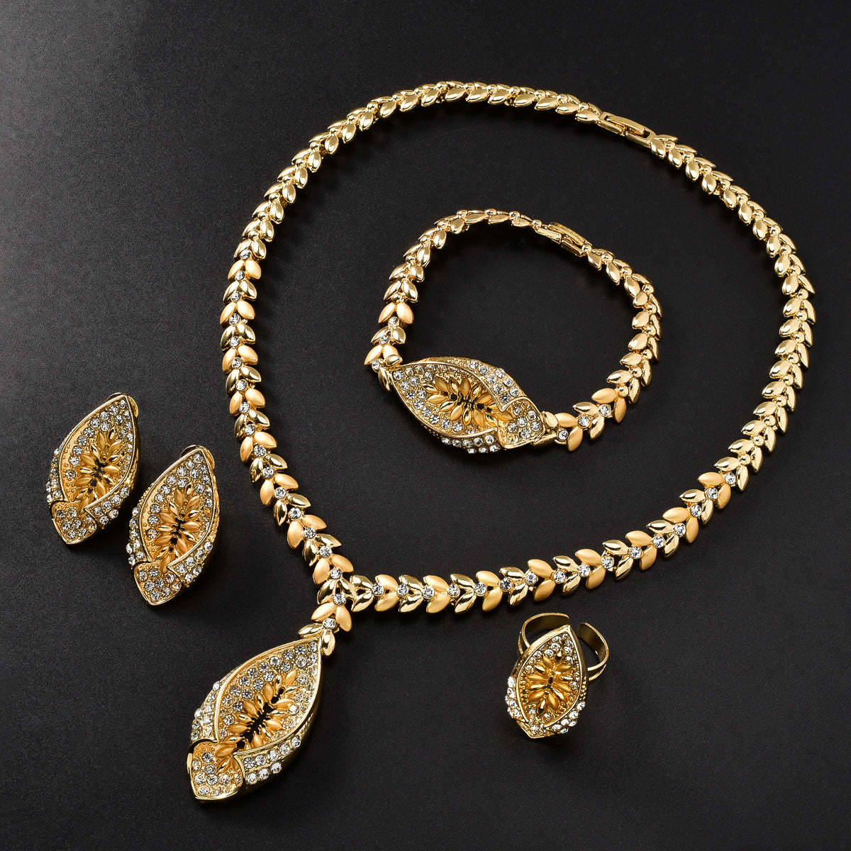Ensemble de bijoux de style Moyen-Orient