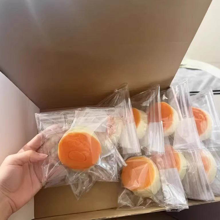Silicone Milk Squeeze Cat Paw Cheesecake Toy