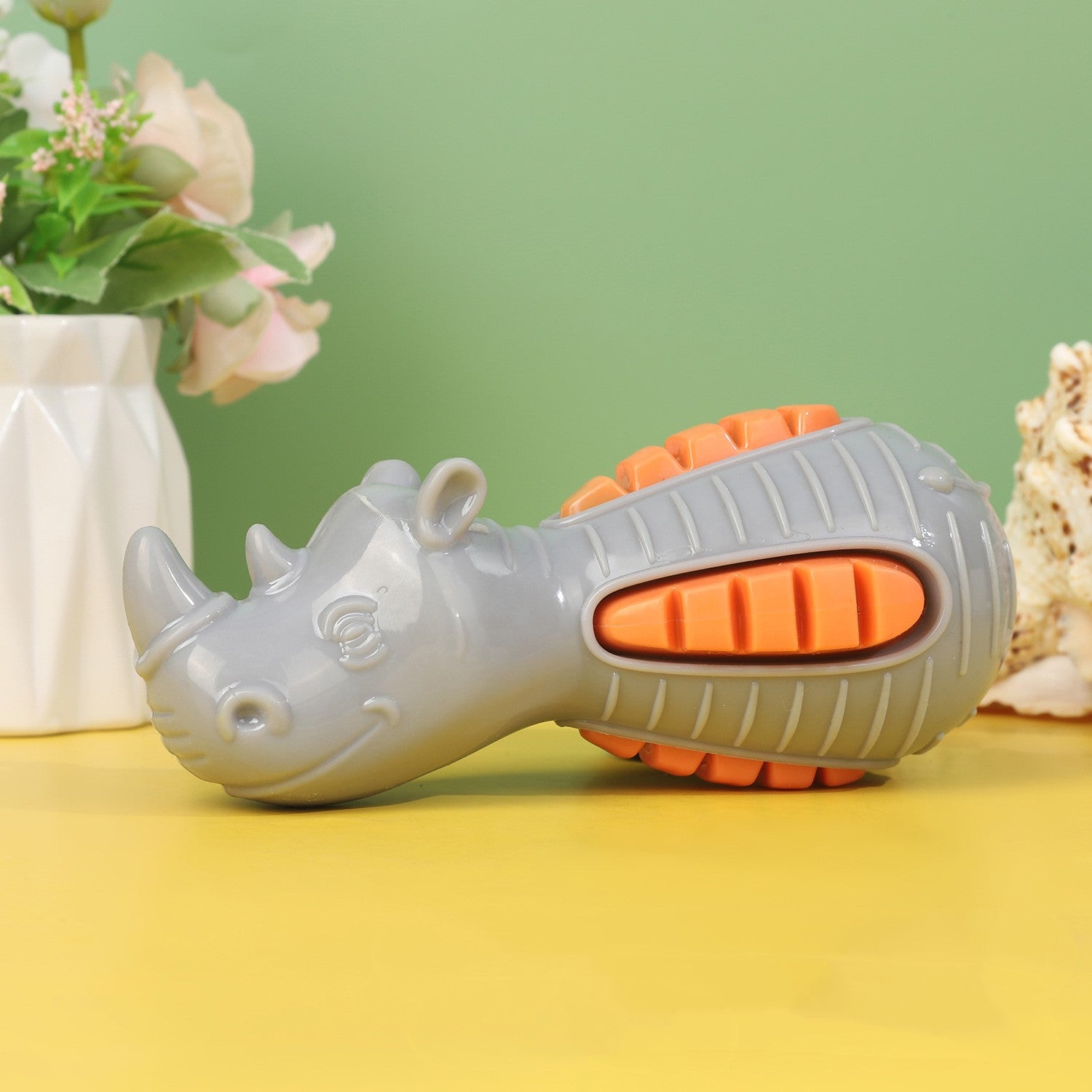 Nettoyage des dents flottantes de l'entraînement molaire
