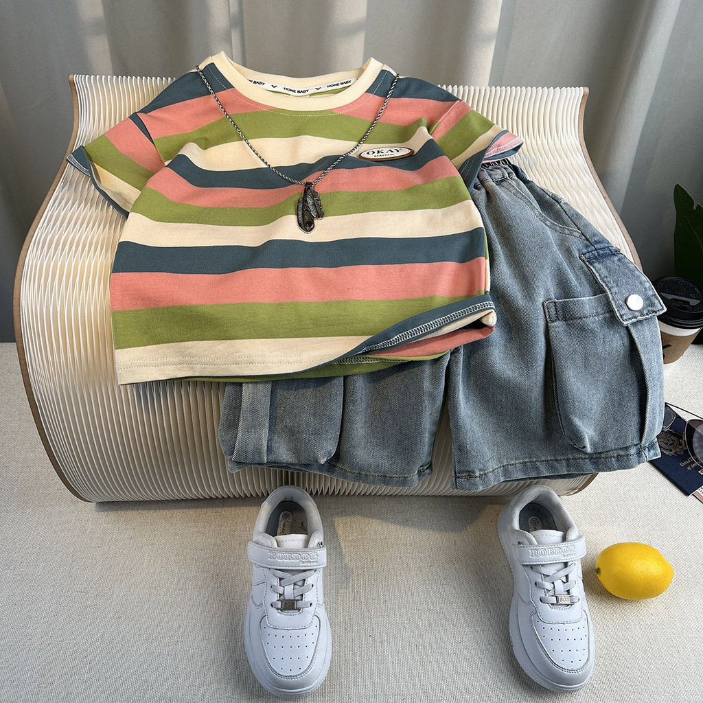 Le top de la mode et des pantalons pour garçon