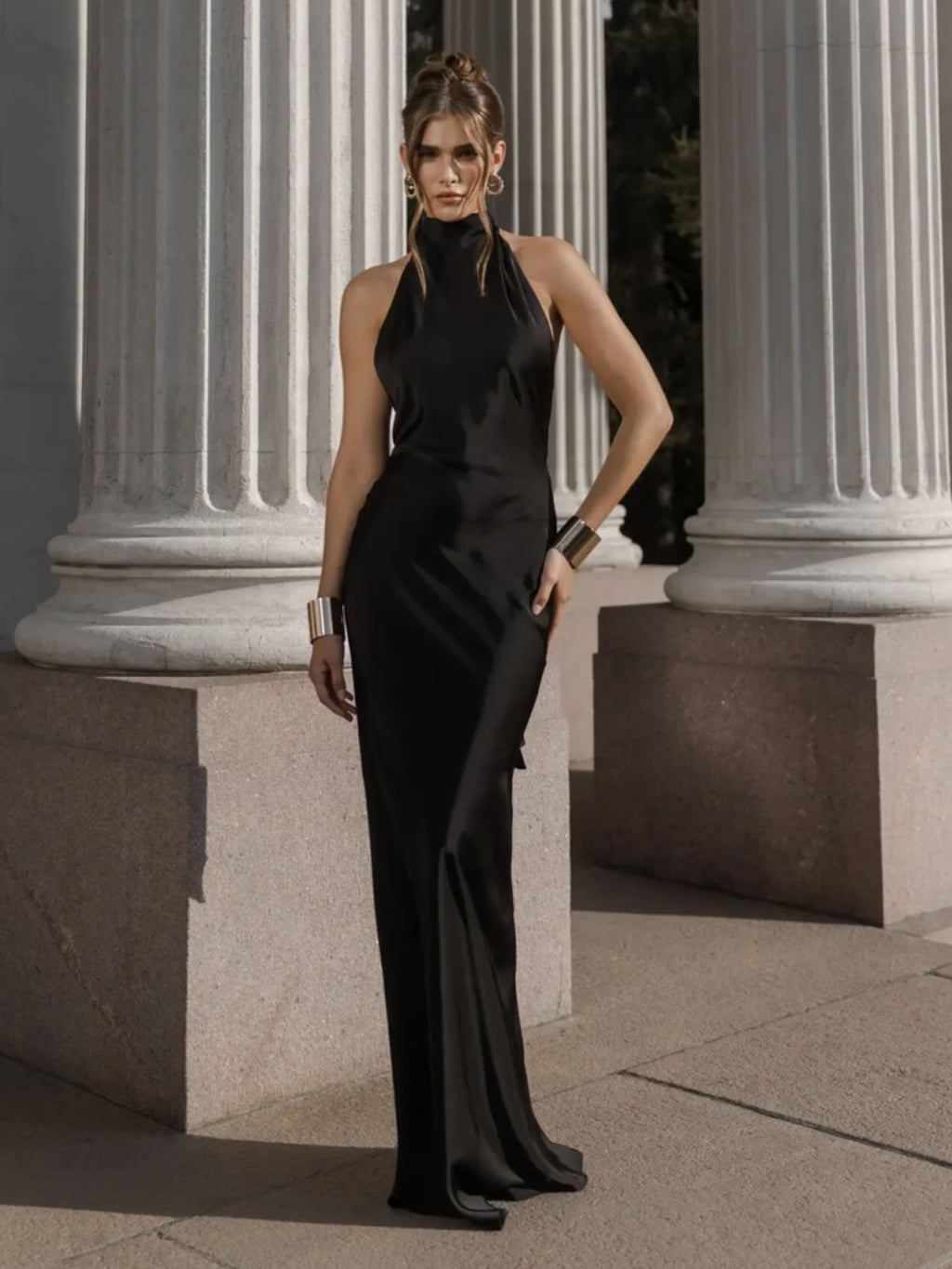 Vintage haute col Halter sirène satinée soirée Gown