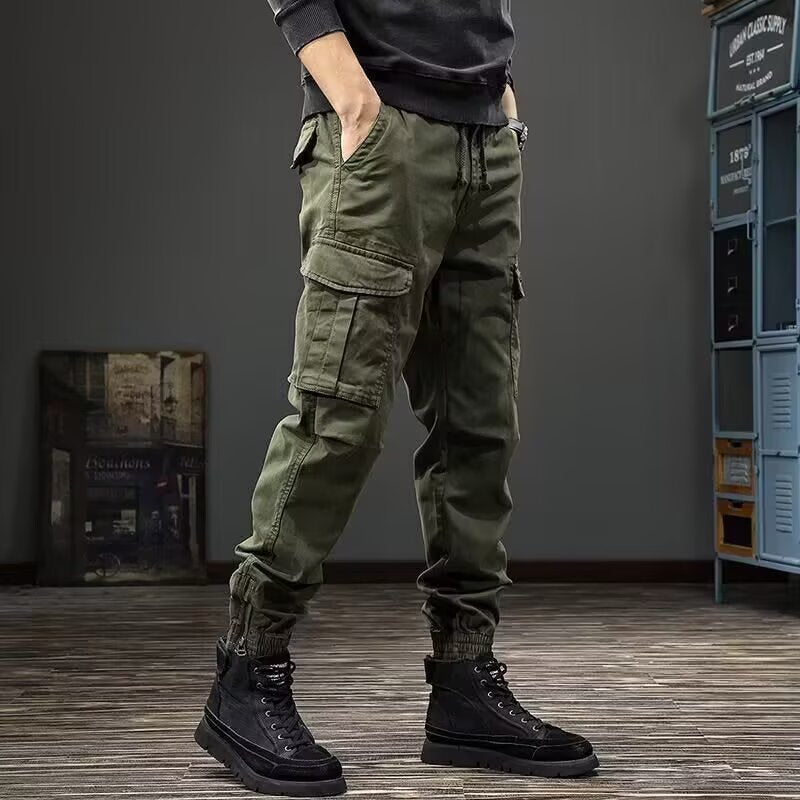 Le printemps et l'automne, style rue, les pantalons de jogging décontractés en bon état