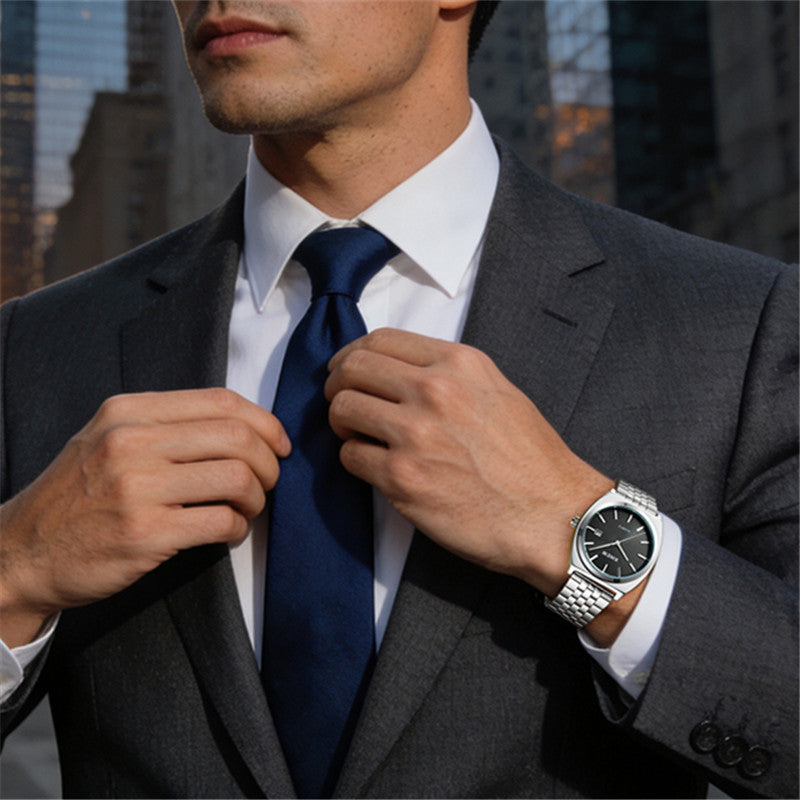 Style étudiant Bracelet en acier inoxydable à la mode calendrier Quartz hommes montre