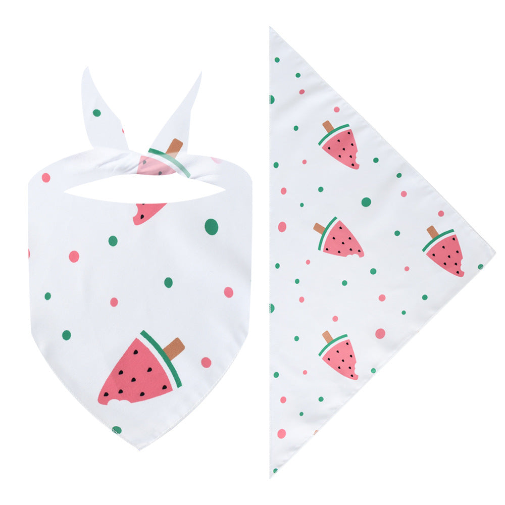 Dessin animé Triangle d'animal de compagnie frais Fruit Polyester imprimé Chat et chien Saliva Serviette écharpe Qui