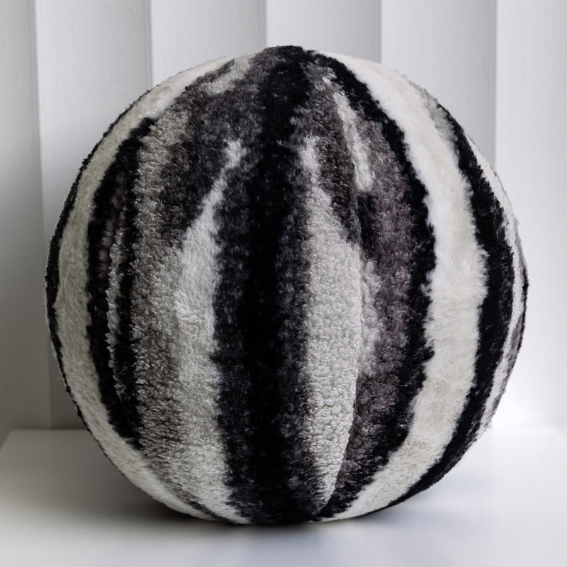 Oreiller sphérique rond en peluche de style crème ins