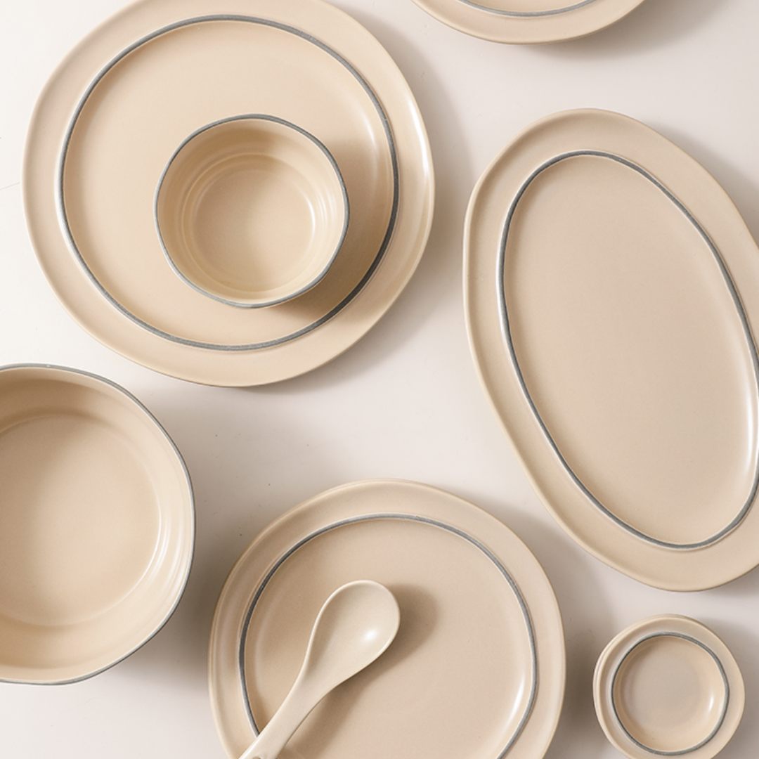 Ensemble de vaisselle domestique de luxe léger