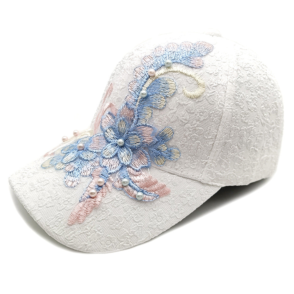 Tissu en dentelle respirante pour femmes avec broderie florale exquise dans un style doux